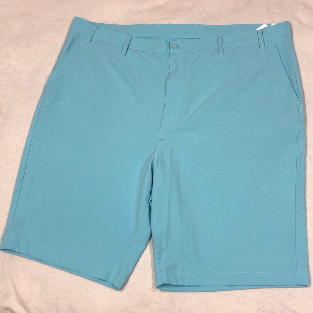 Callaway  EUC Light Blue Casual Athletic Flat Front Shorts size 46Tall